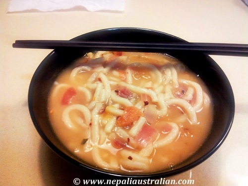 Easy Tom Yum Soup noodle (6)